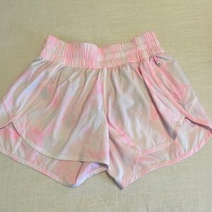 Lulu lemon tracker short